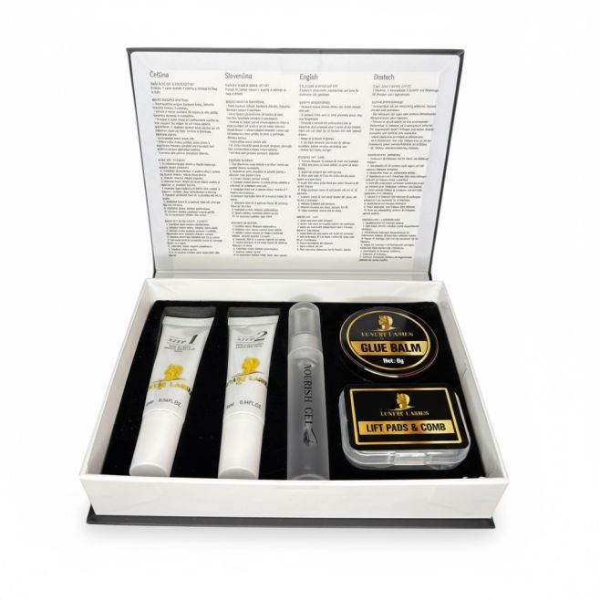 Lash & Brow Lift Kit Díky šetrnému složení a jednoduché aplikaci dosáhnete krásně zvýrazněných, lesklých a upravených řas...